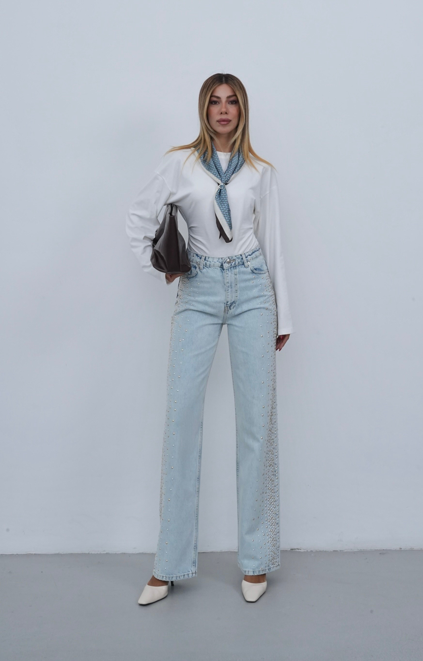 LACARINOYüksek Bel Wide Leg Kalıp Yandan Metal Taş Detaylı Light Blue Jean Pantolon
