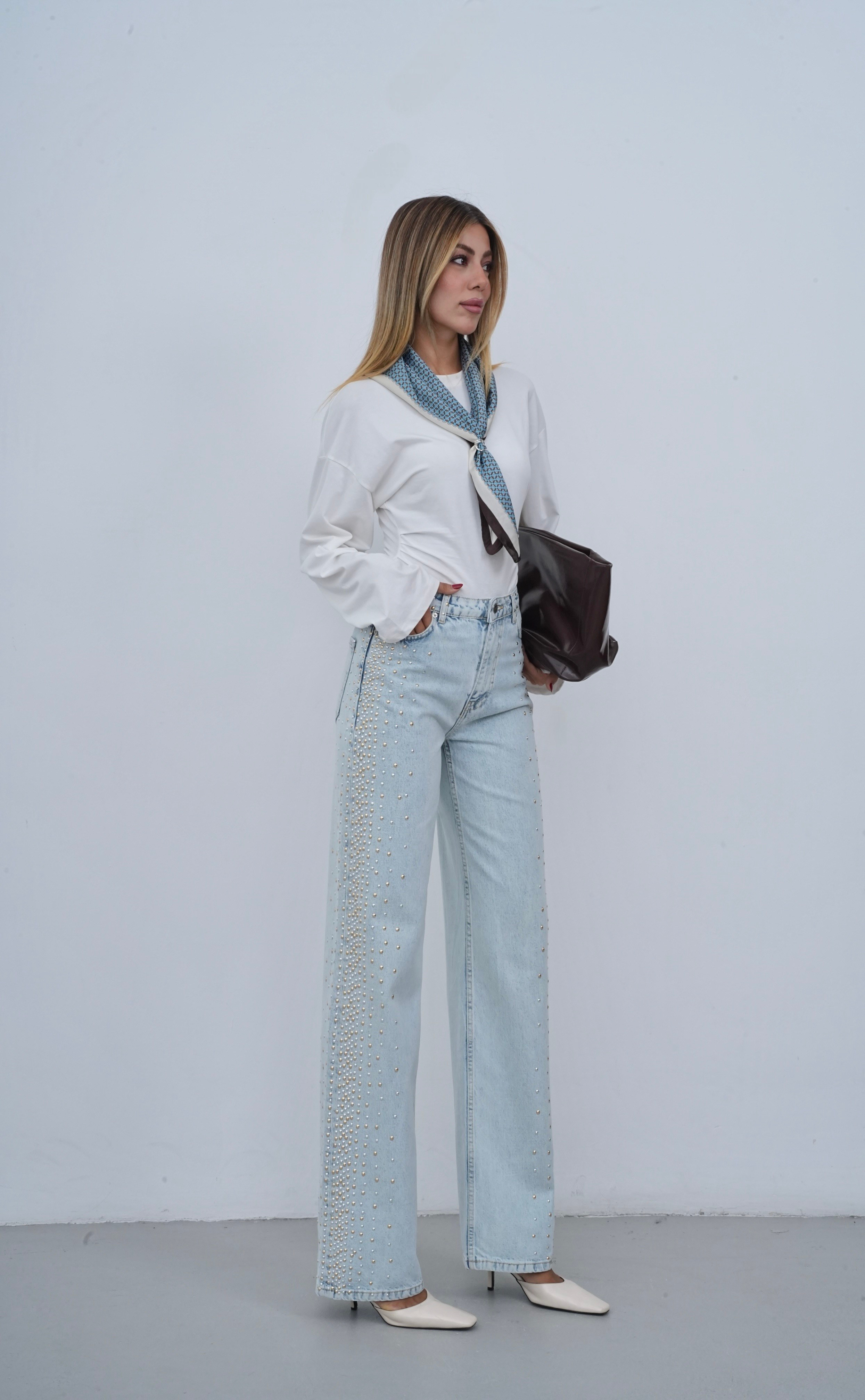 LACARINOYüksek Bel Wide Leg Kalıp Yandan Metal Taş Detaylı Light Blue Jean Pantolon