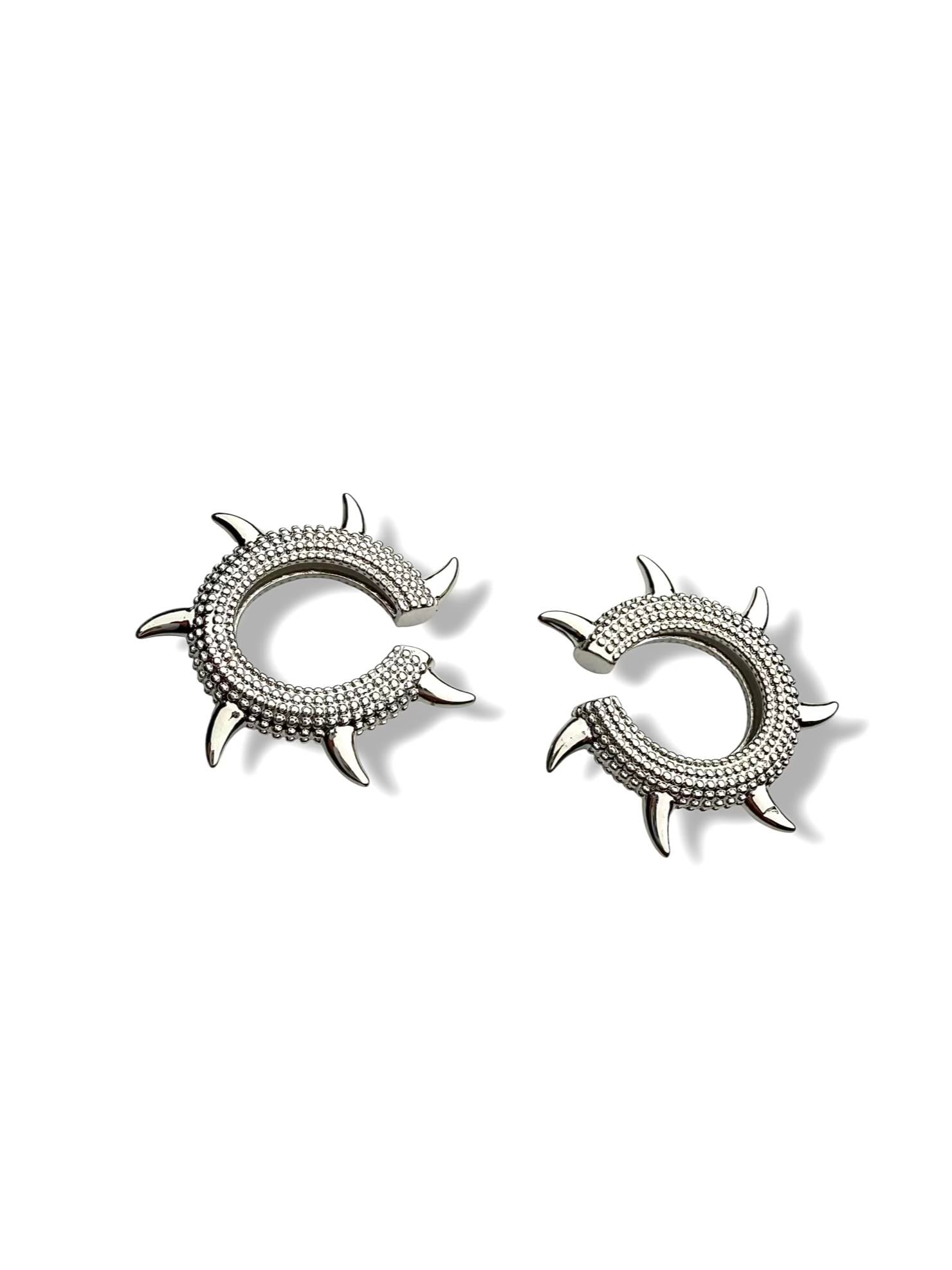 Jell's Cuff Küpe