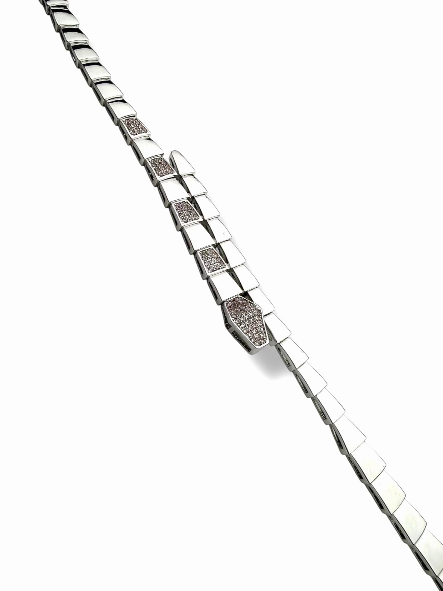 V.İ.P Yılan Bileklik