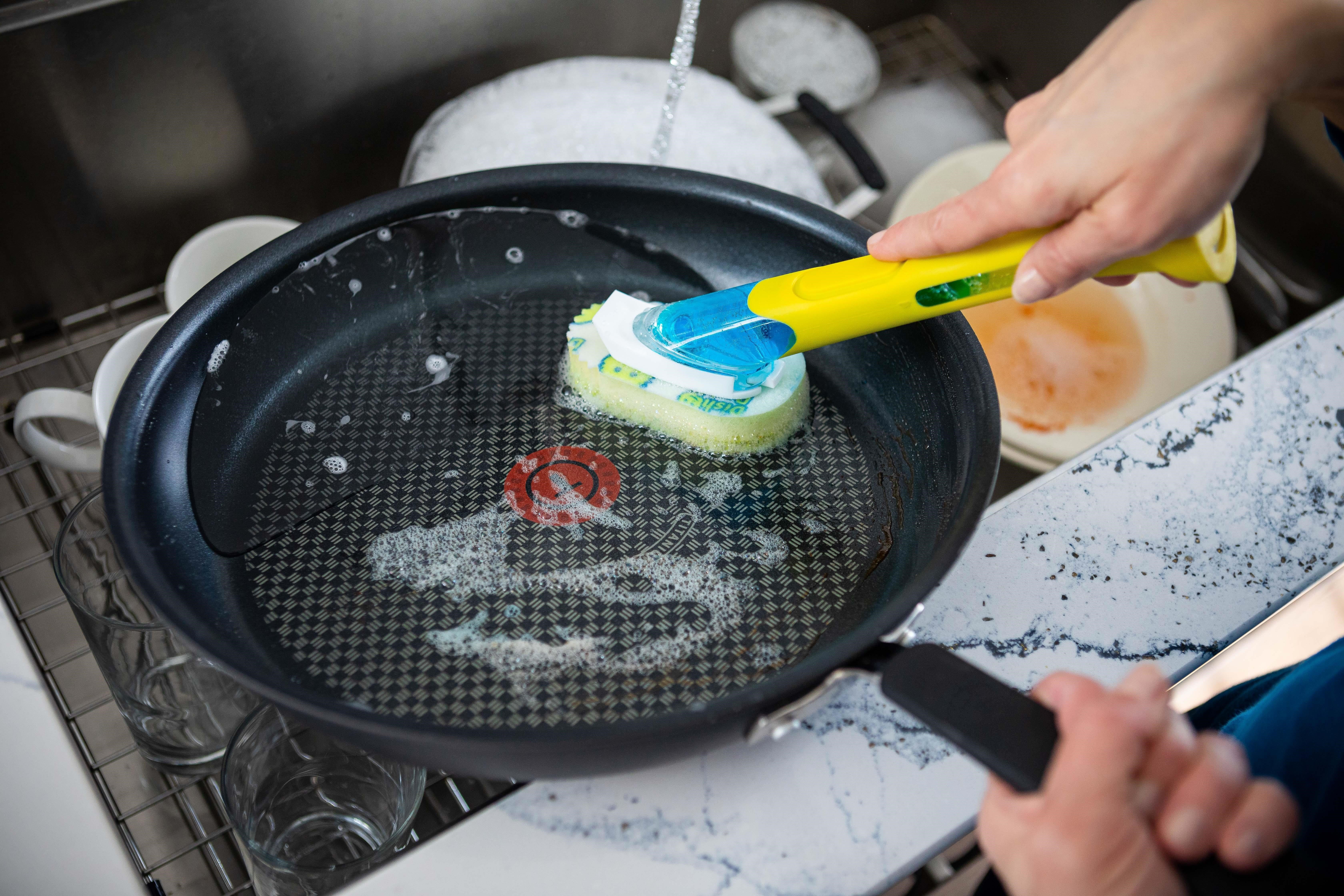 Dish Daddy Deterjan Hazneli Bulaşık Süngeri̇