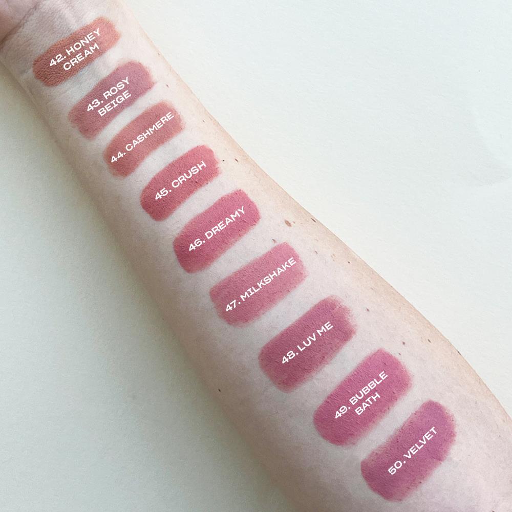 GLAM FLOW LIPSTICK