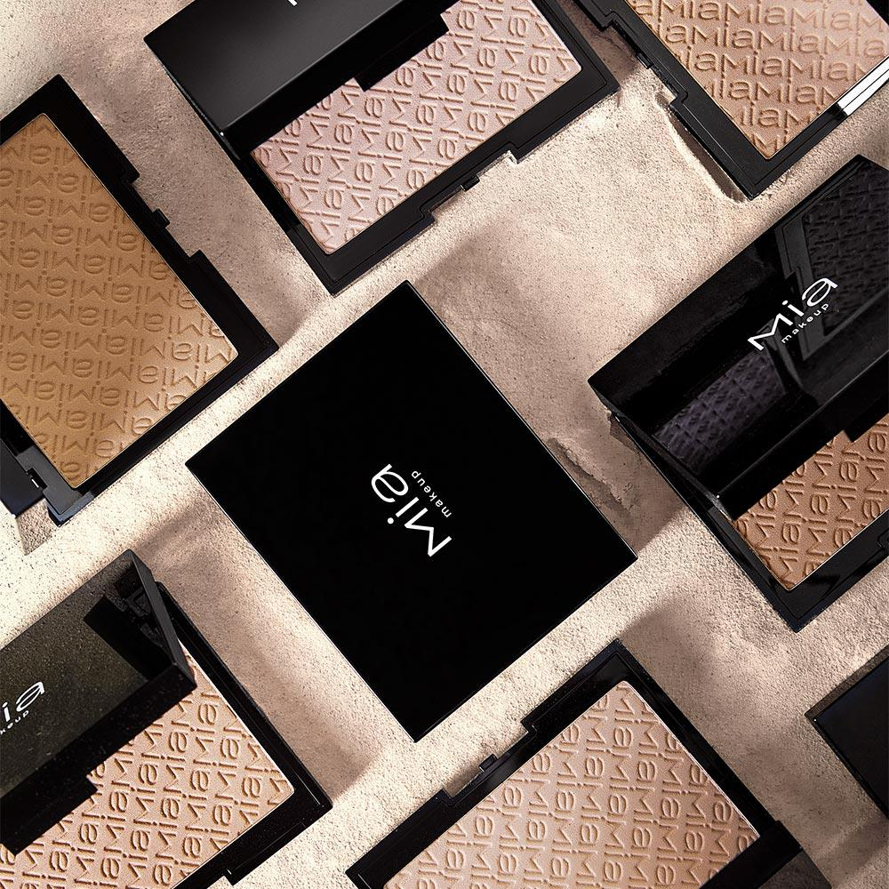 READY STEADY COMPACT POWDER PUDRA