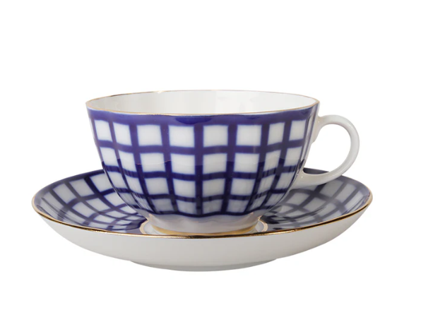 Quattro Çay Fincan ve Tabağı
