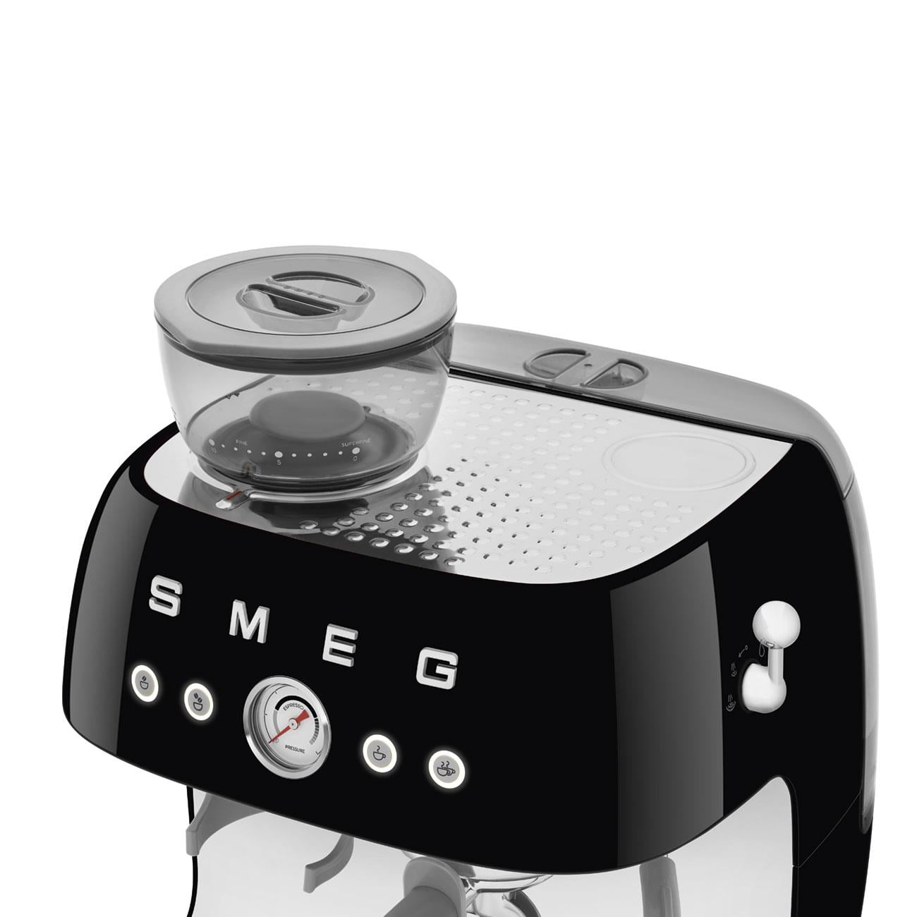 SİYAH ÖĞÜTÜCÜLÜ ESPRESSO KAHVE MAKİNESİ
