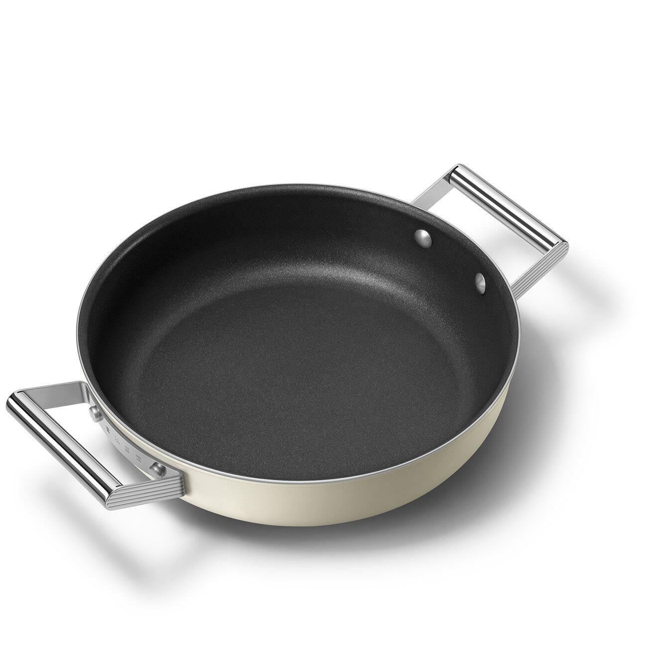 SMEG Cookware 50'S Style Krem Pilav Tenceresi Cam Kapaklı 28 cm 4.5 mm taban kalınlığı, 3.7 lt hacim 