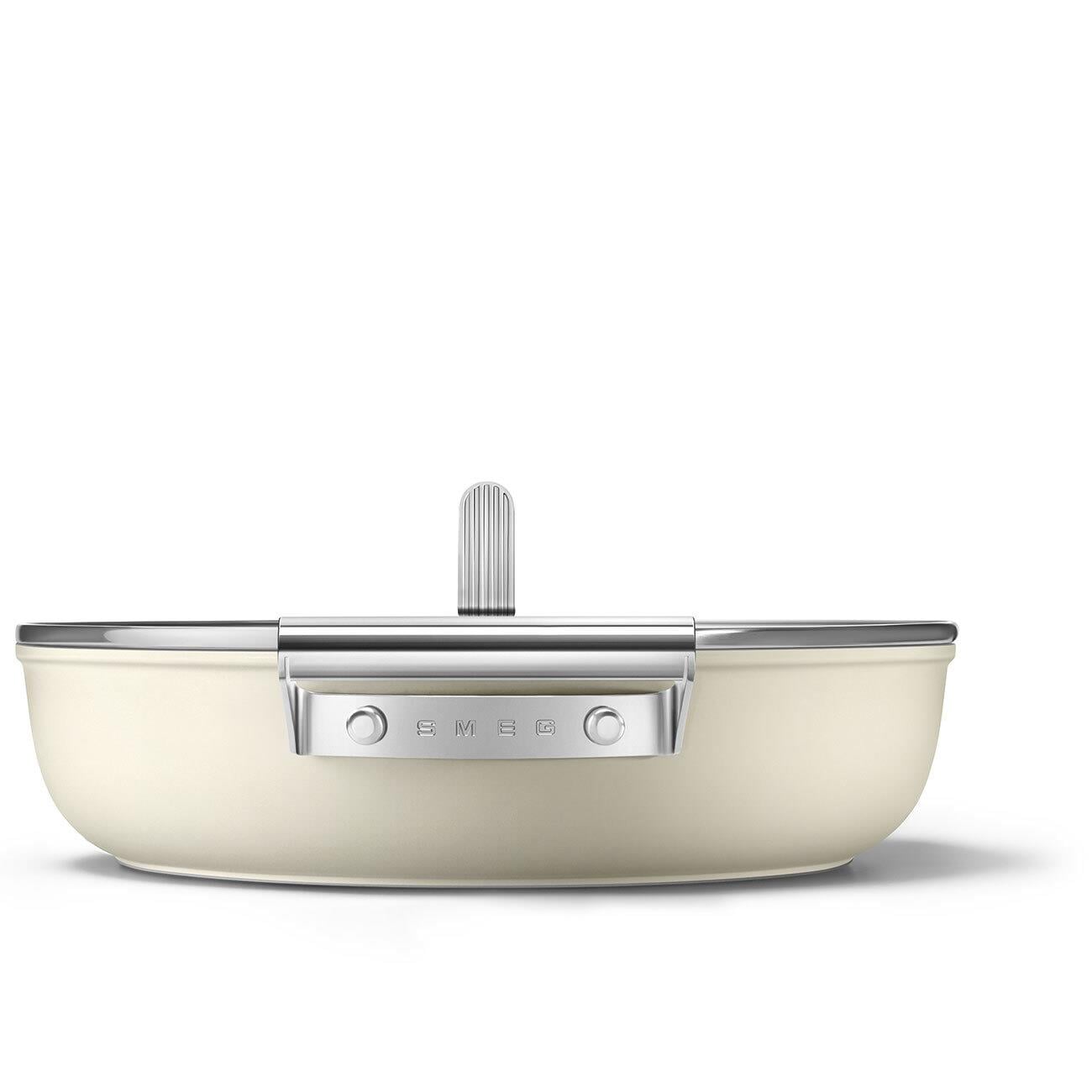 SMEG Cookware 50'S Style Krem Pilav Tenceresi Cam Kapaklı 28 cm 4.5 mm taban kalınlığı, 3.7 lt hacim 