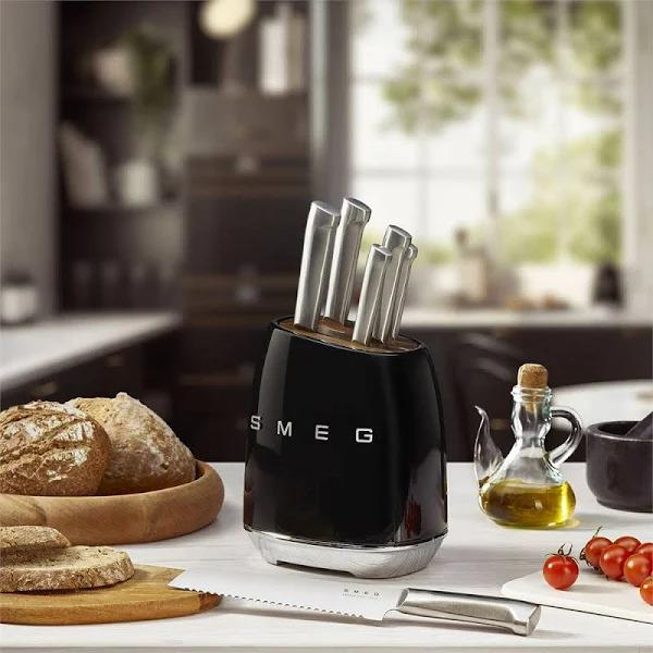 SMEG SİYAH STANDLI BIÇAK SETİ