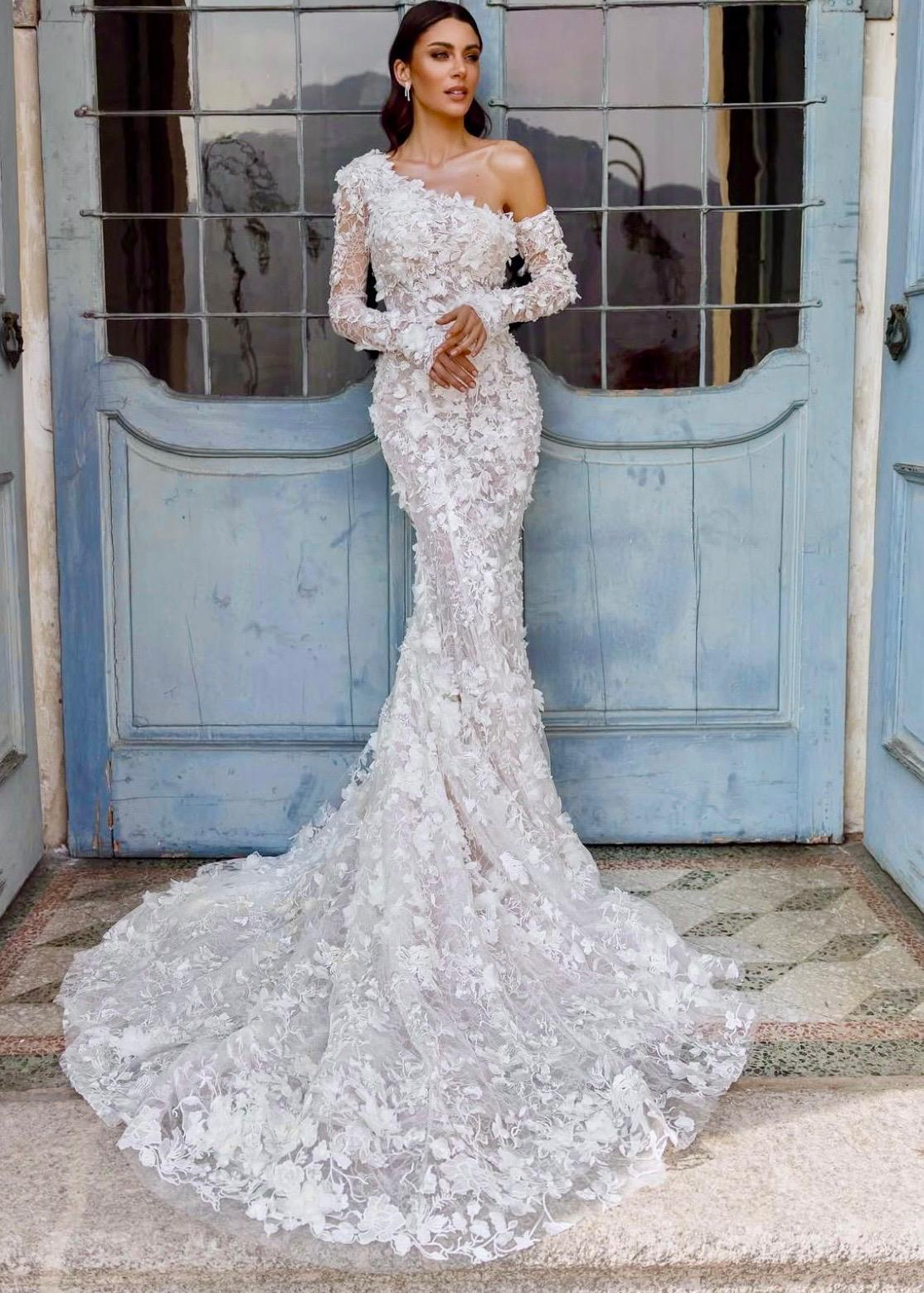 Beyaz Full Güpür Detaylı Balık Model Luminous Dream Gelinlik