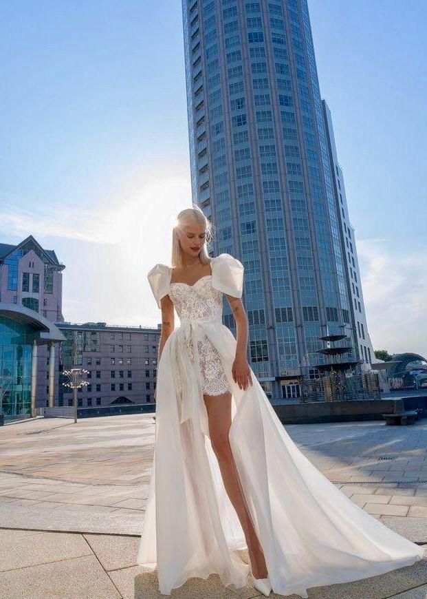 Beyaz Mini Dantel İşlemeli Balon Kol Amelia Gelinlik