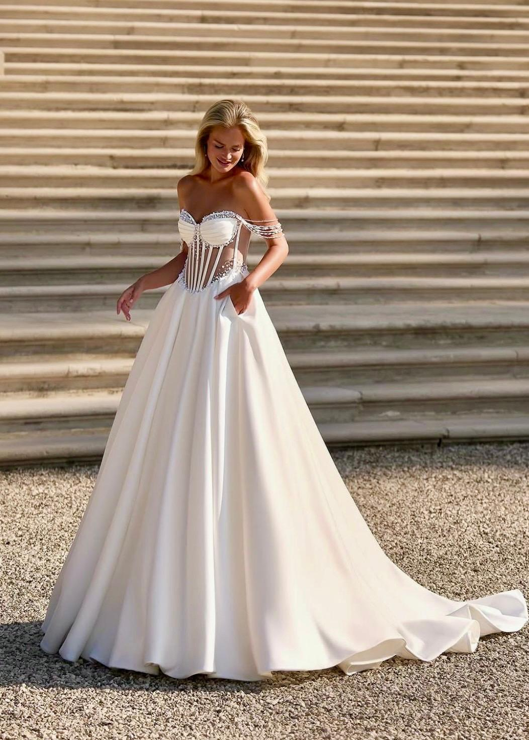 Beyaz Taş İşlemeli Korseli A Kesim Opaline Romance Gelinlik