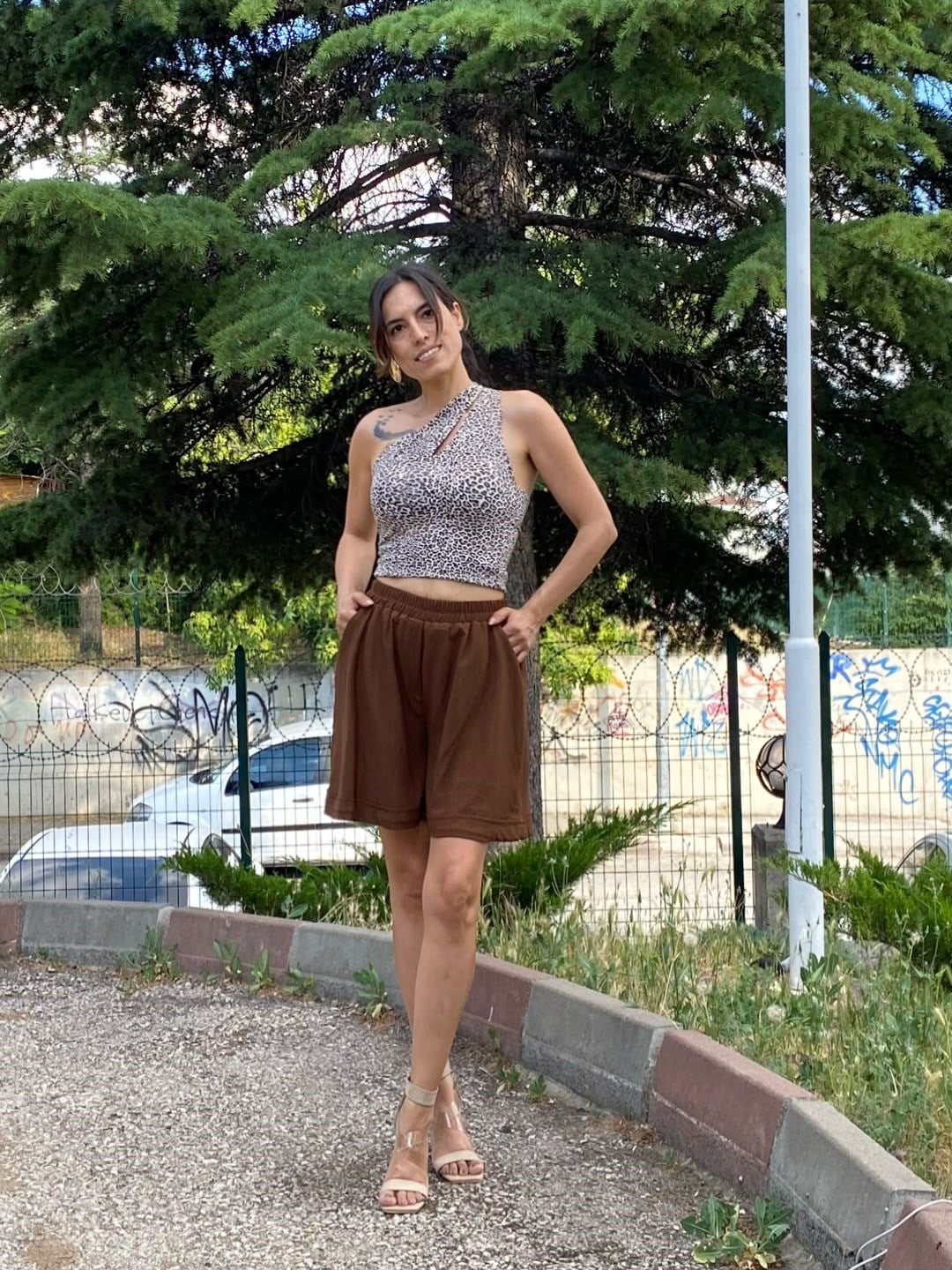 bürümcük kumaş rahat kesim şort