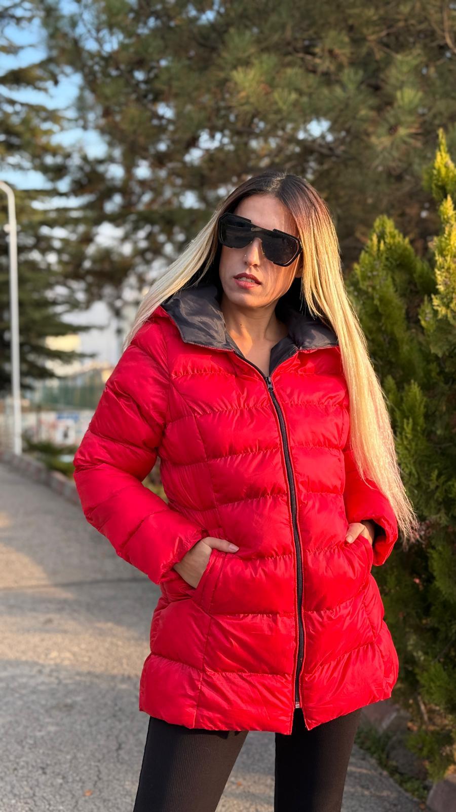 KAPİŞONLU KIRMIZI ŞİŞME MONT