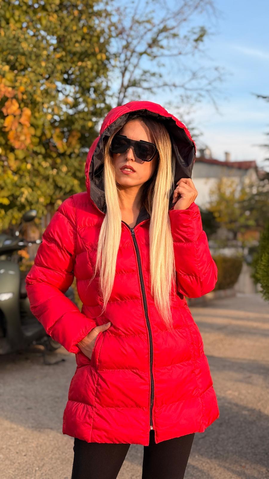 KAPİŞONLU KIRMIZI ŞİŞME MONT