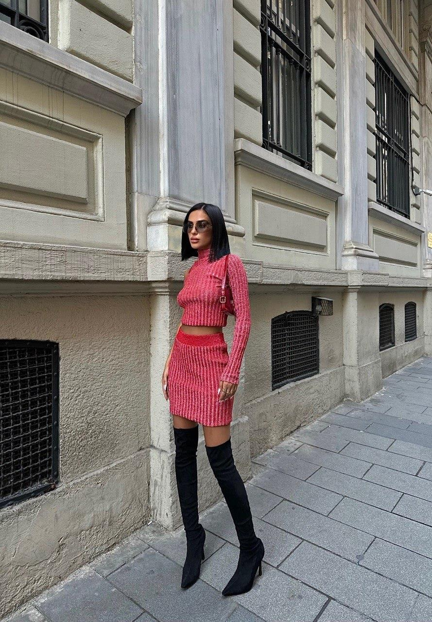 Kırmızı Simli Tek Kol Kazak Mini Etek Takım