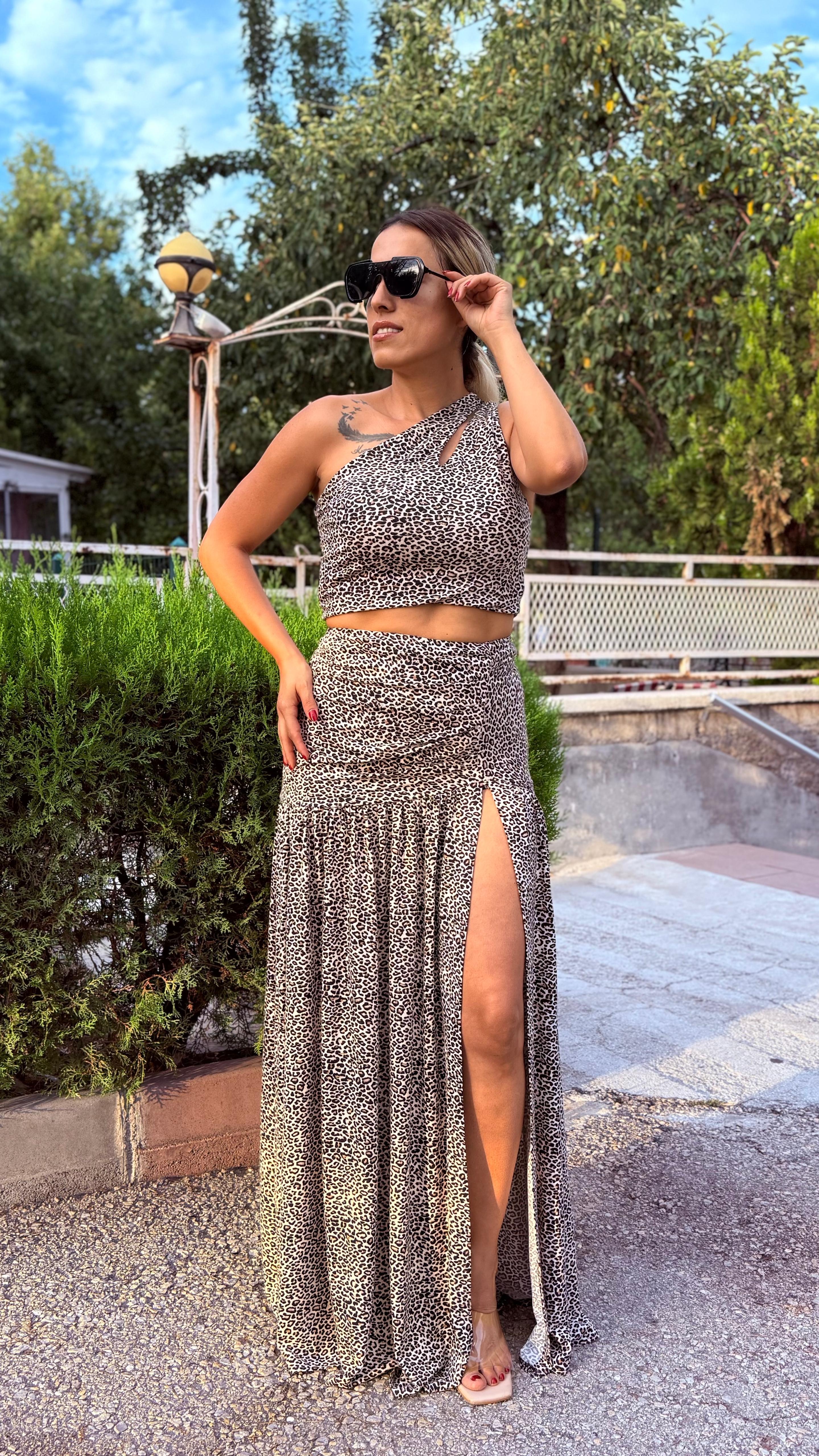 Leopar Derin Yırtmaçlı Etek