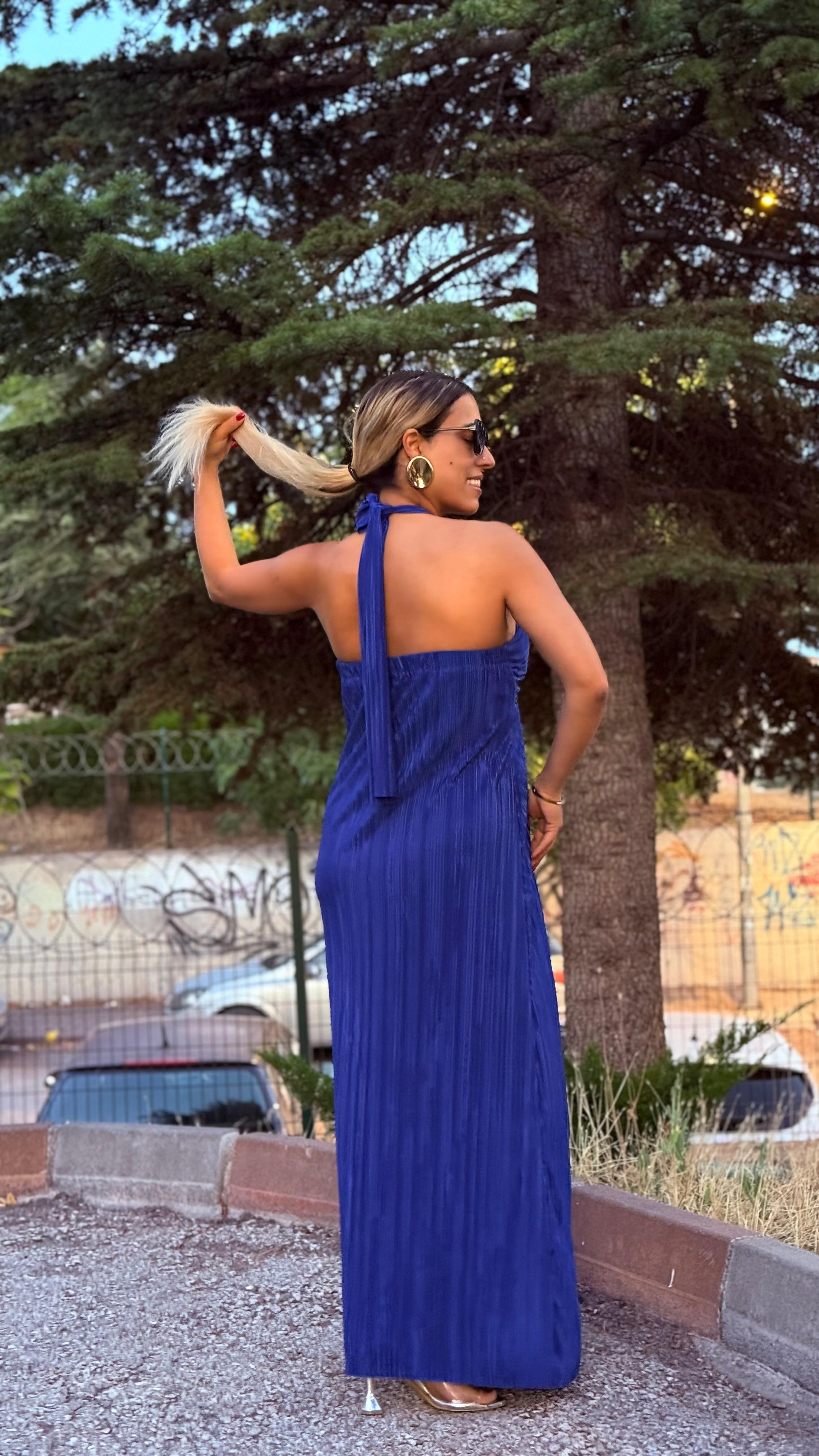 Saks Mavi Saten Pilise Göğüs Kuplu Boyundan Bağlamalı Uzun Elbise