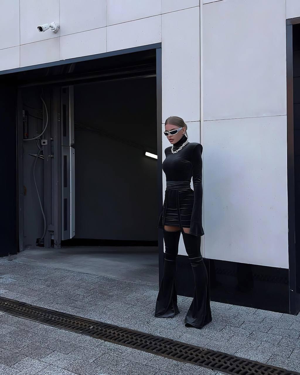 Siyah Kadife Elbise Pantolon Takım