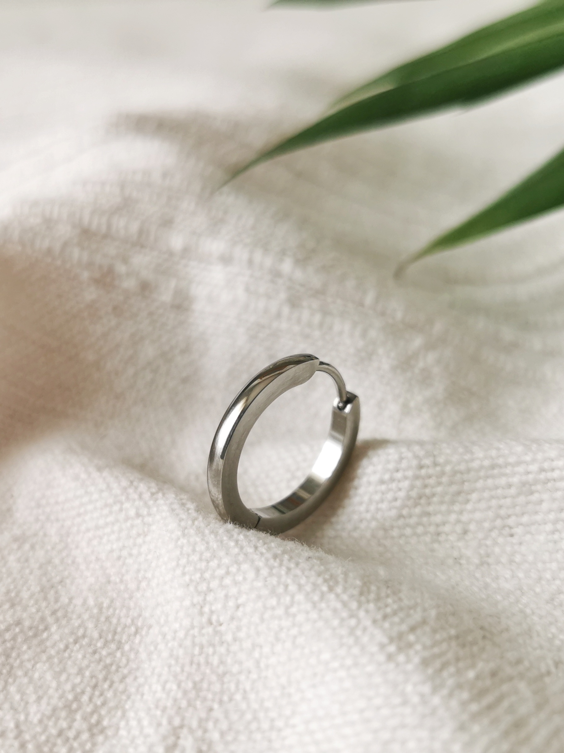 Çelik Halka Erkek Küpe Tek