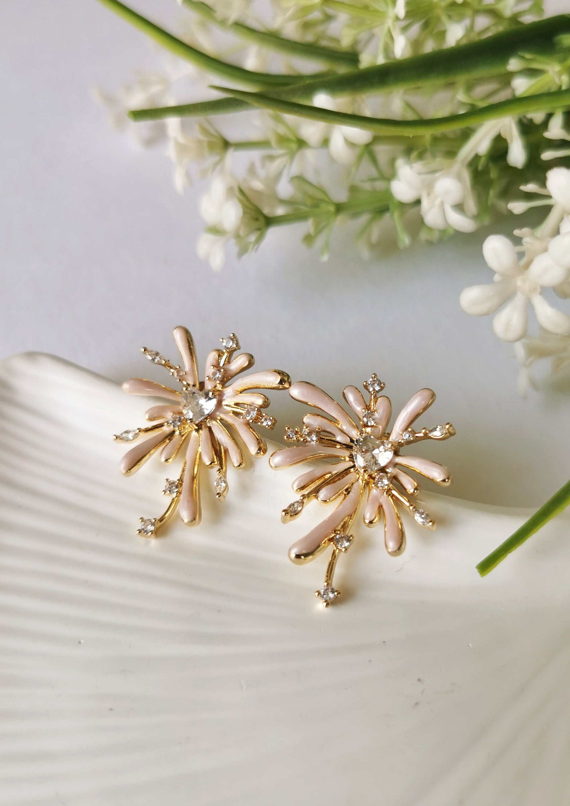 Çelik Işıltı Patlaması Taşlı Küpe 2,5 x 3 cm – Pembe