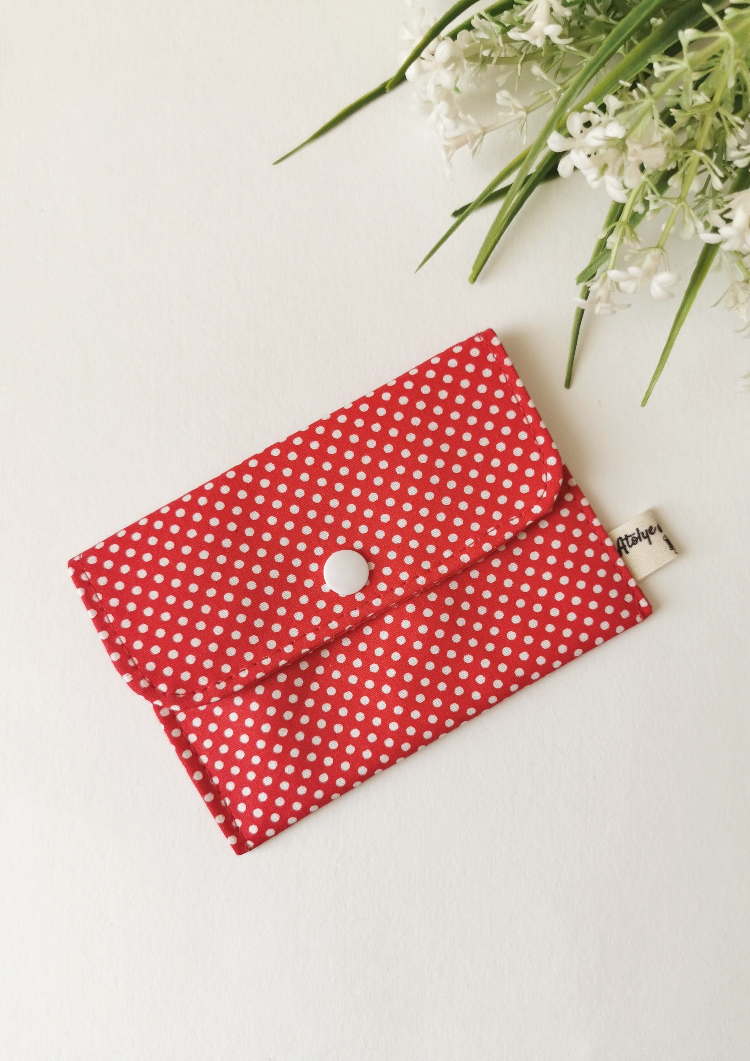 Halley Concept Kırmızı Puantiyeli Pamuklu Kumaş Çıtçıtlı Cüzdan | Kartlık 13x9 cm