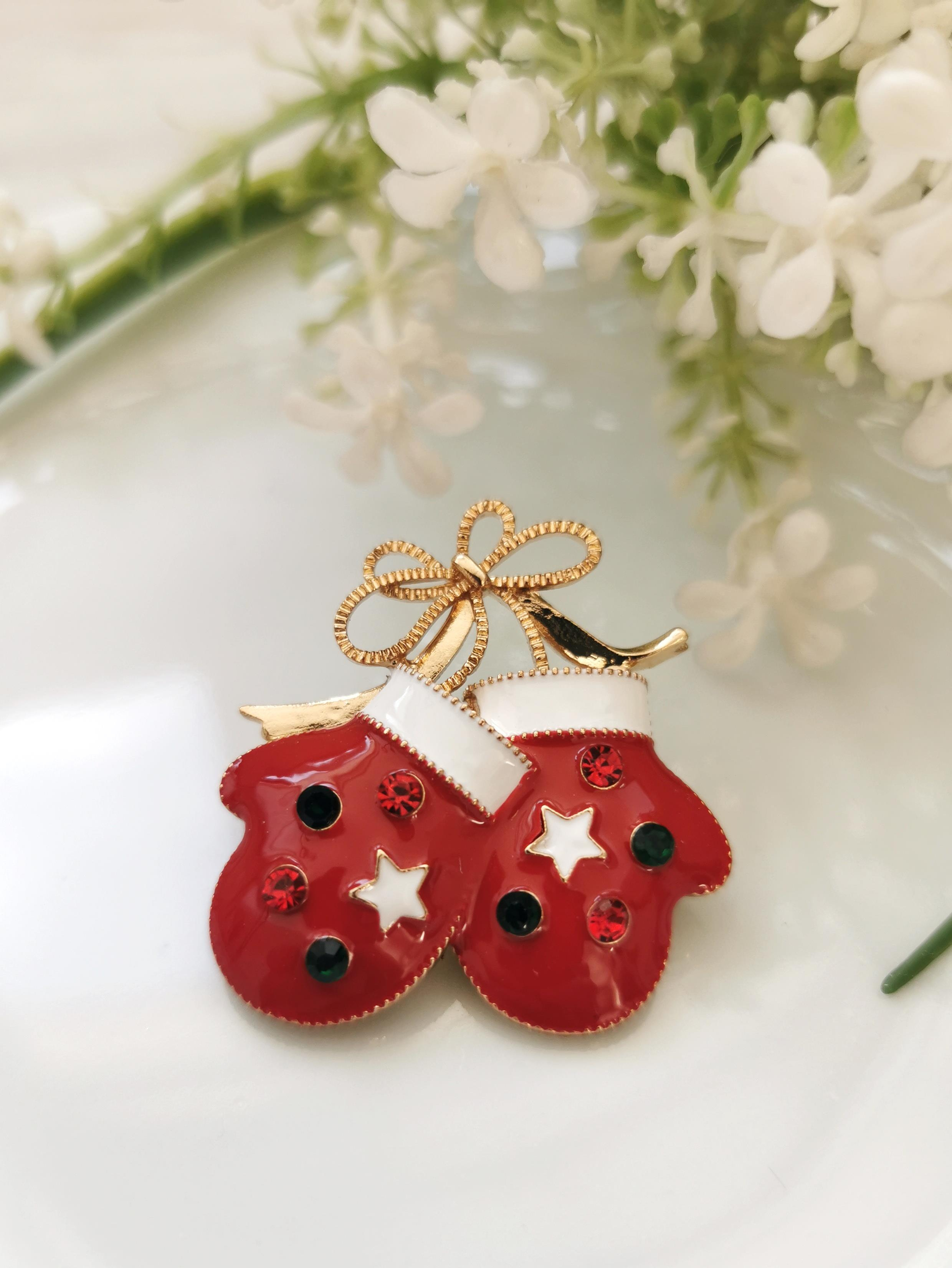 Kırmızı Yılbaşı Eldiveni Broş