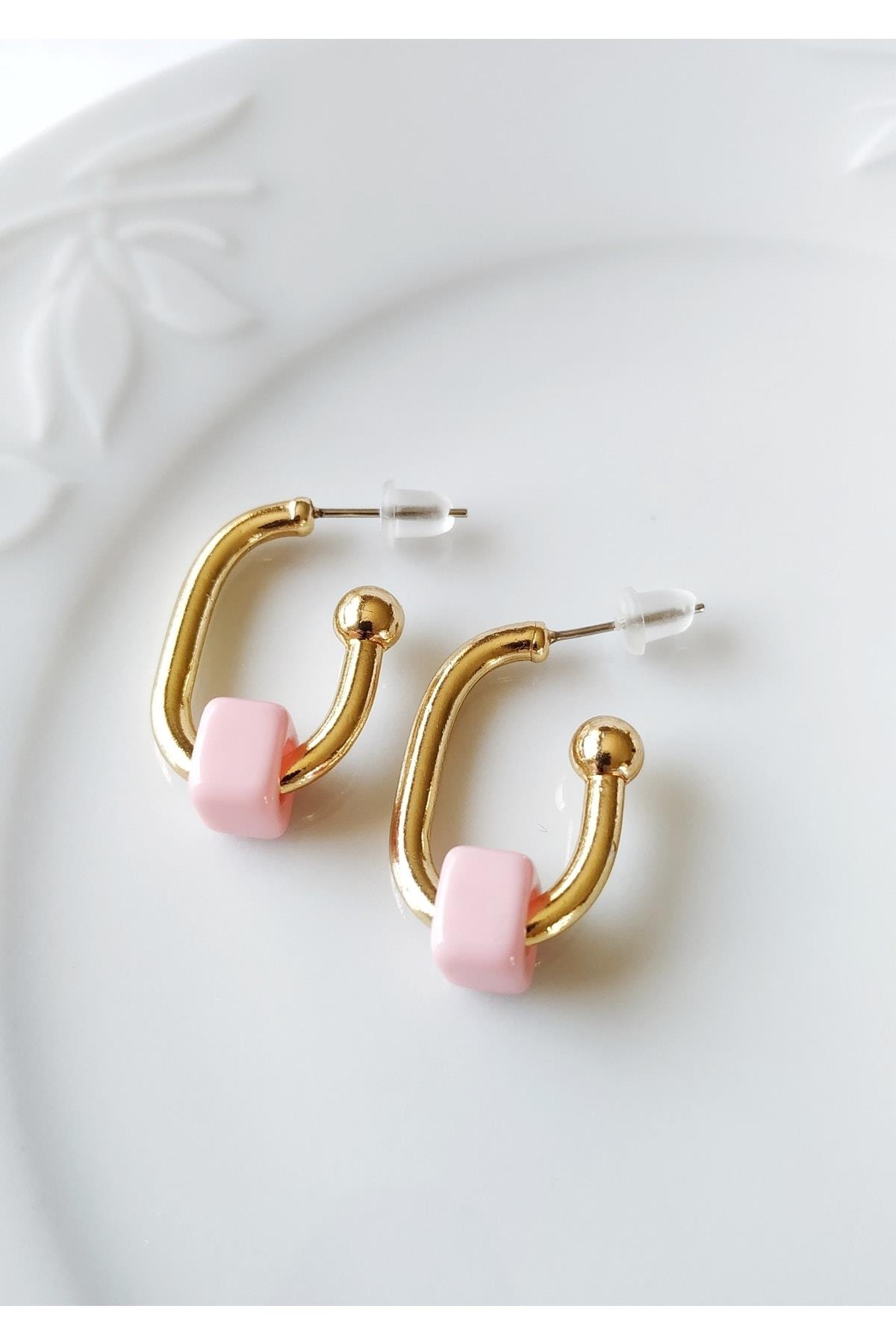 Pembe Boncuklu Küpe