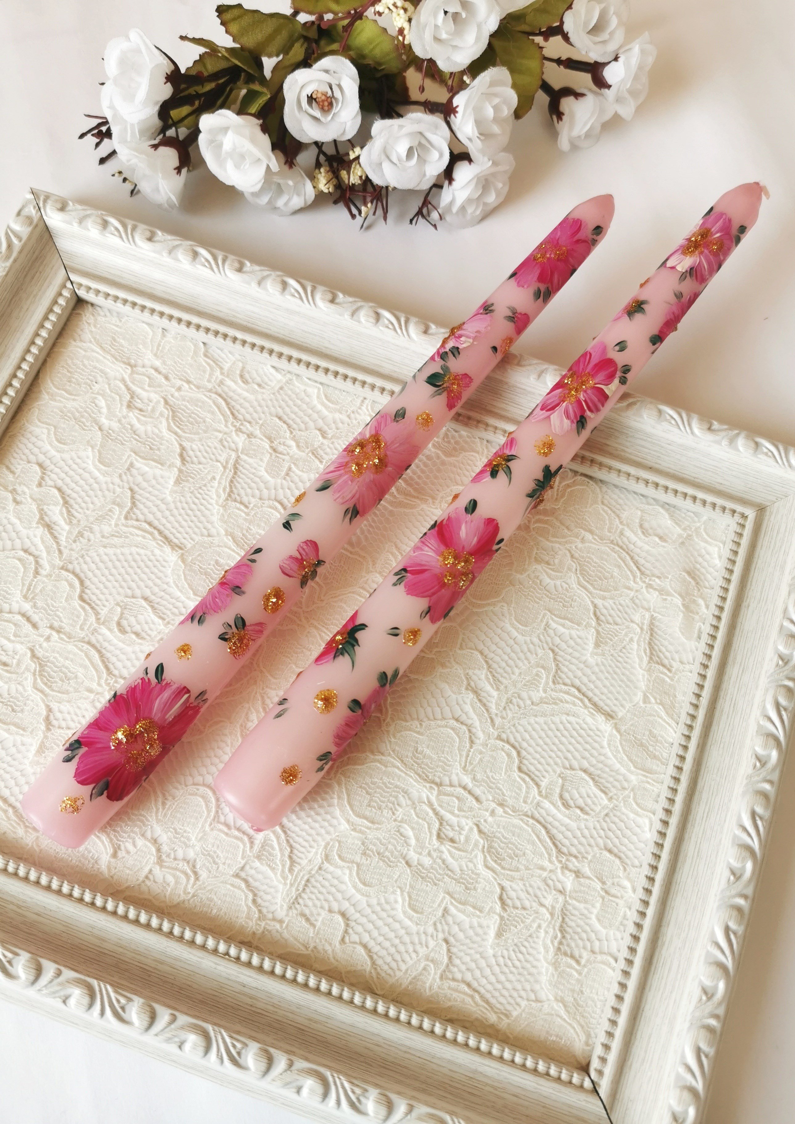 Pembe Çiçek Desenli El Boyaması Dekoratif İkili Mum – 25 cm