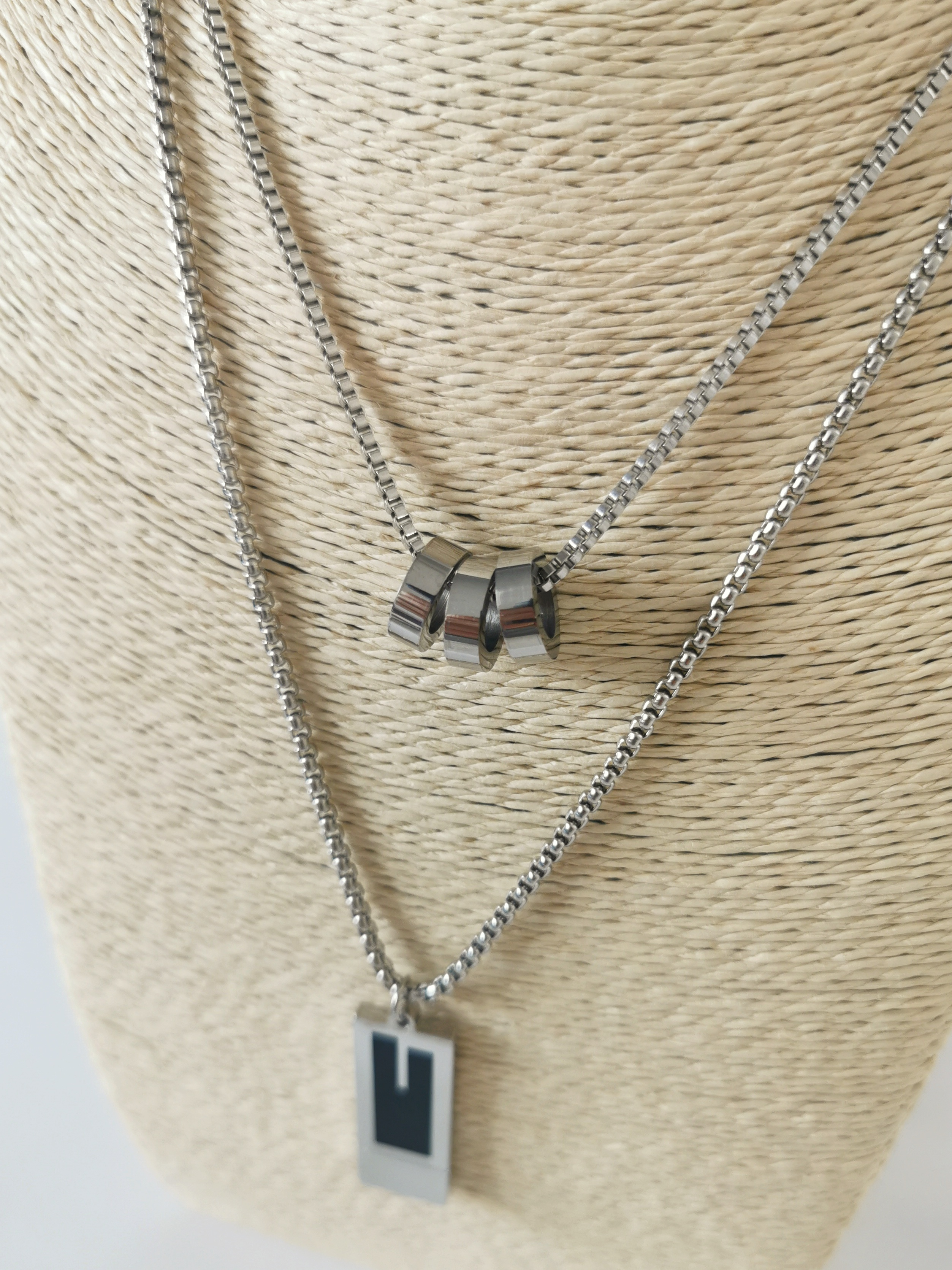 Plaka Detaylı Katmanlı Unisex Çelik Kolye