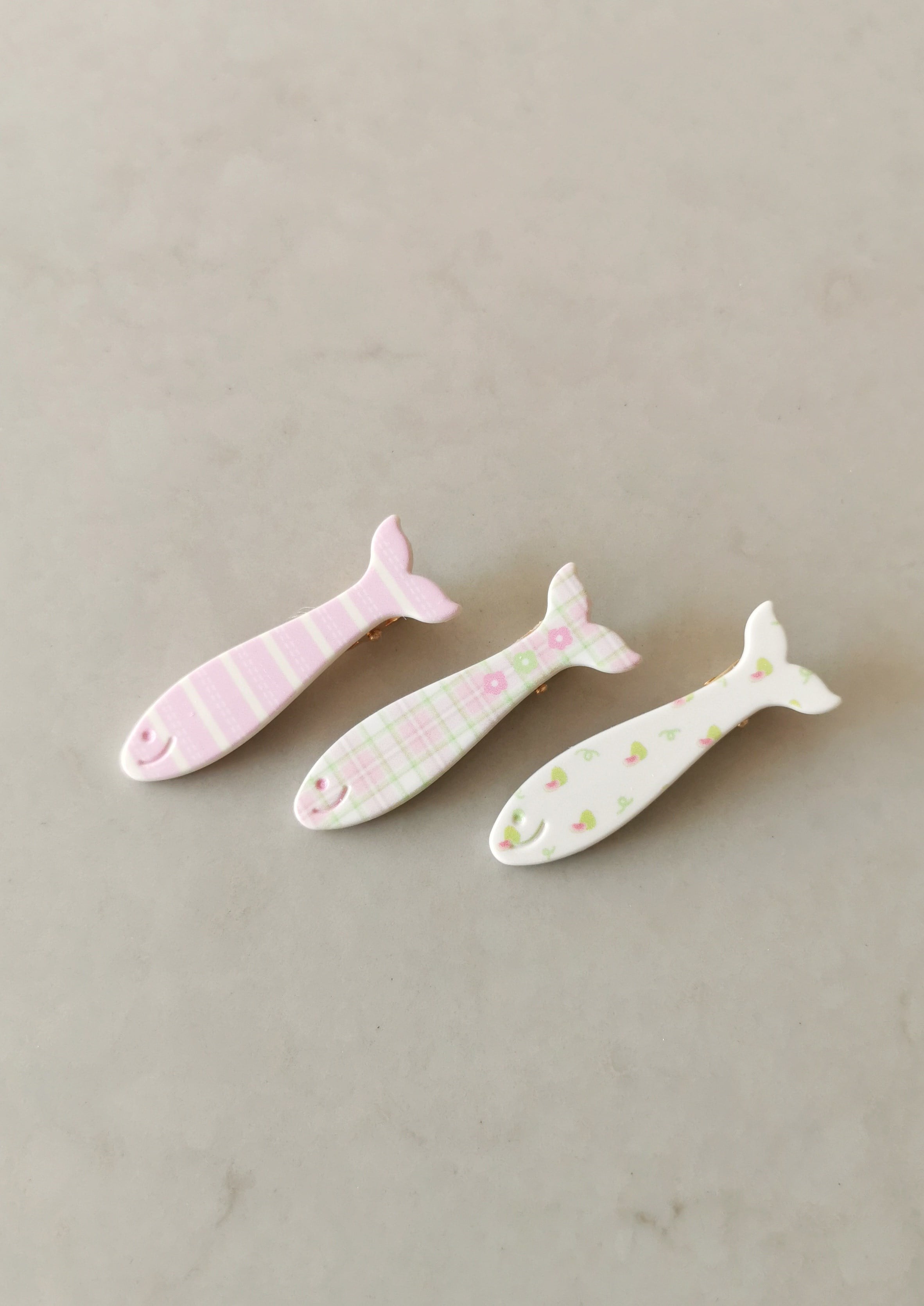 Renkli Desenli Balık Figürlü 3'lü Pensli Çocuk Tokası 6x2 cm 
