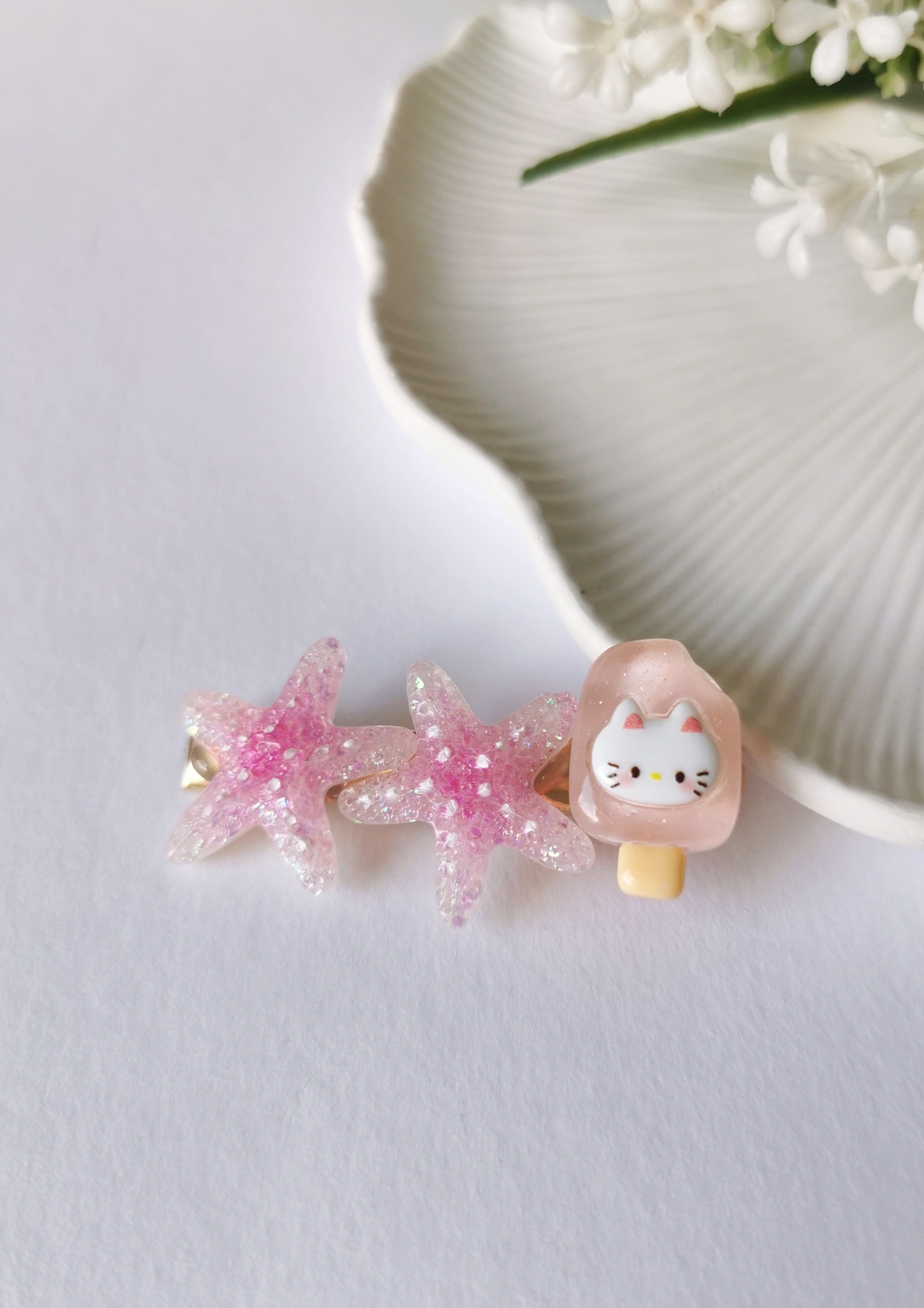 Simli Denizyıldızı & Kedi Desenli Pensli Toka – 6x2,5 cm