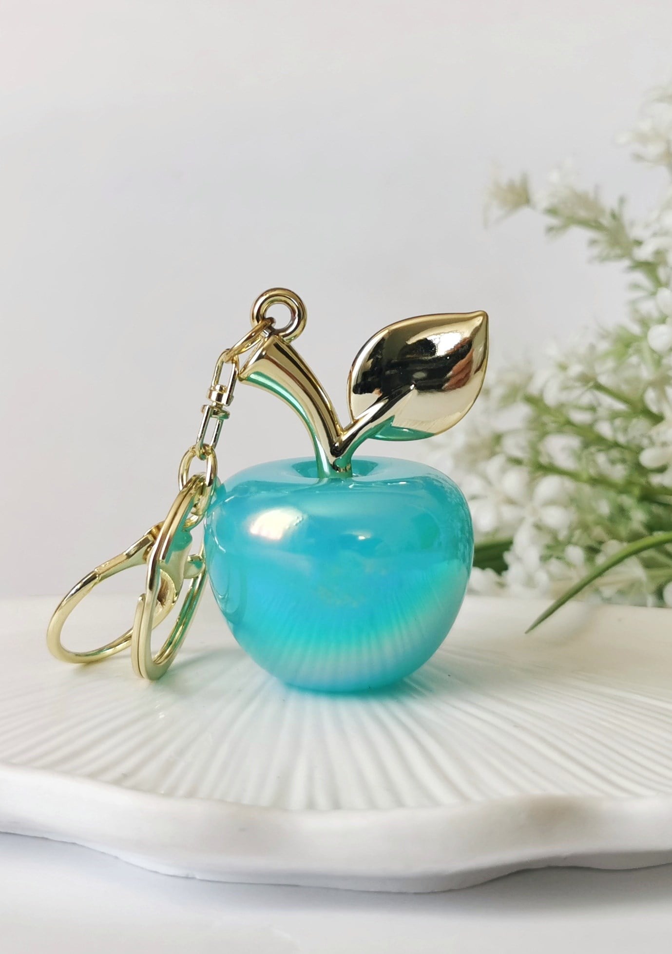 Turkuaz Elma Figürlü Charm Anahtarlık 11x4 cm