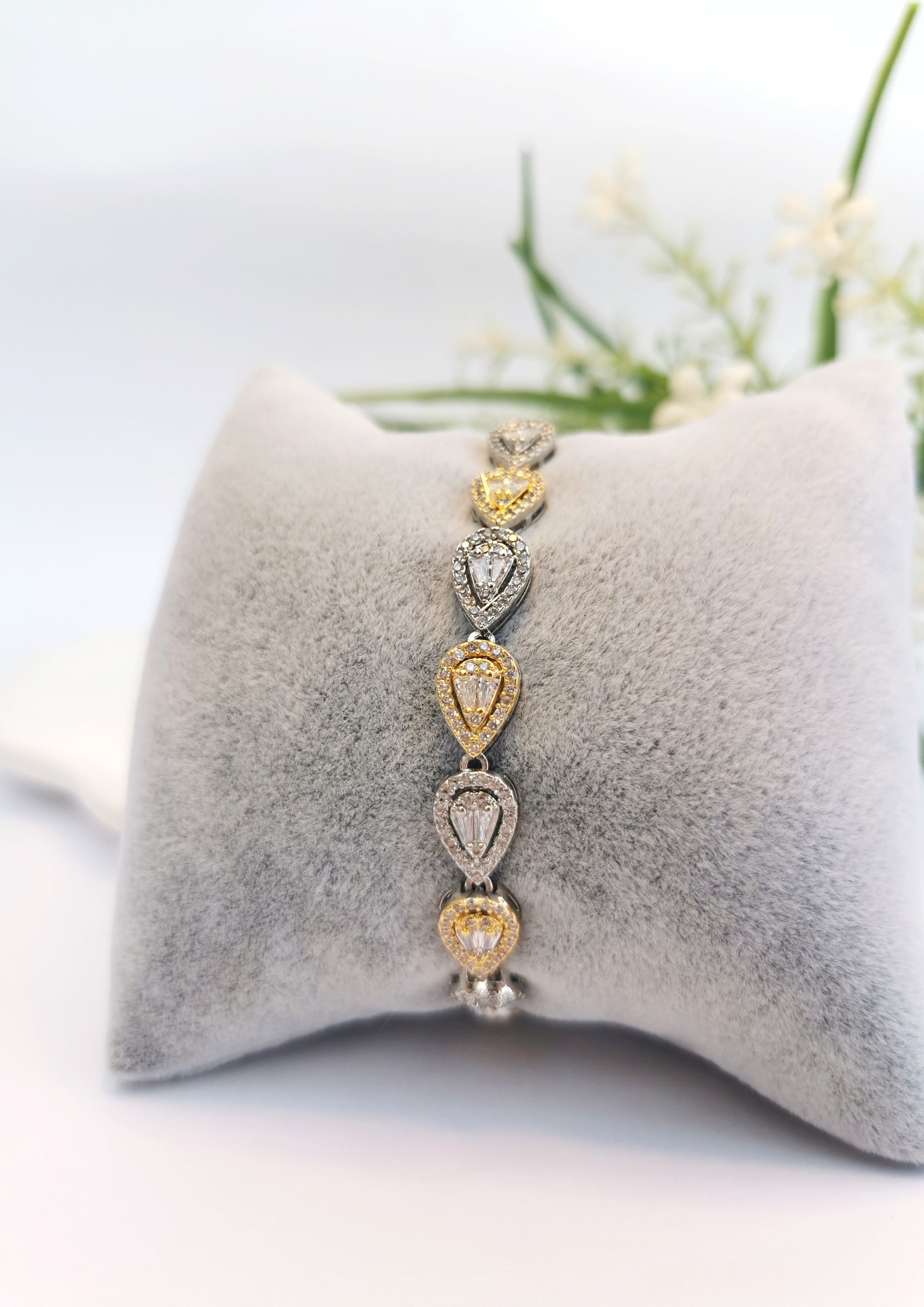 VIP Damla Gold & Silver Zirkon Çelik Bileklik