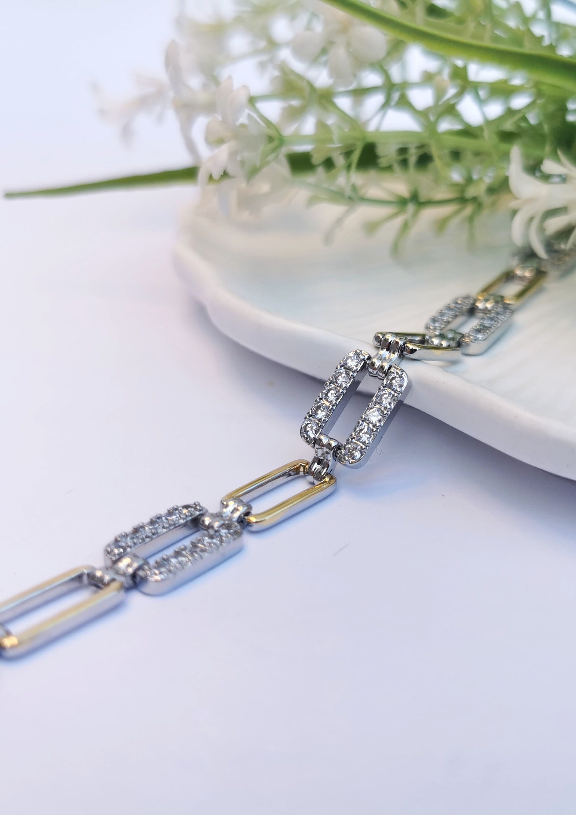VIP Dikdörtgen Halkalı Gold & Silver Zirkon Çelik Bileklik