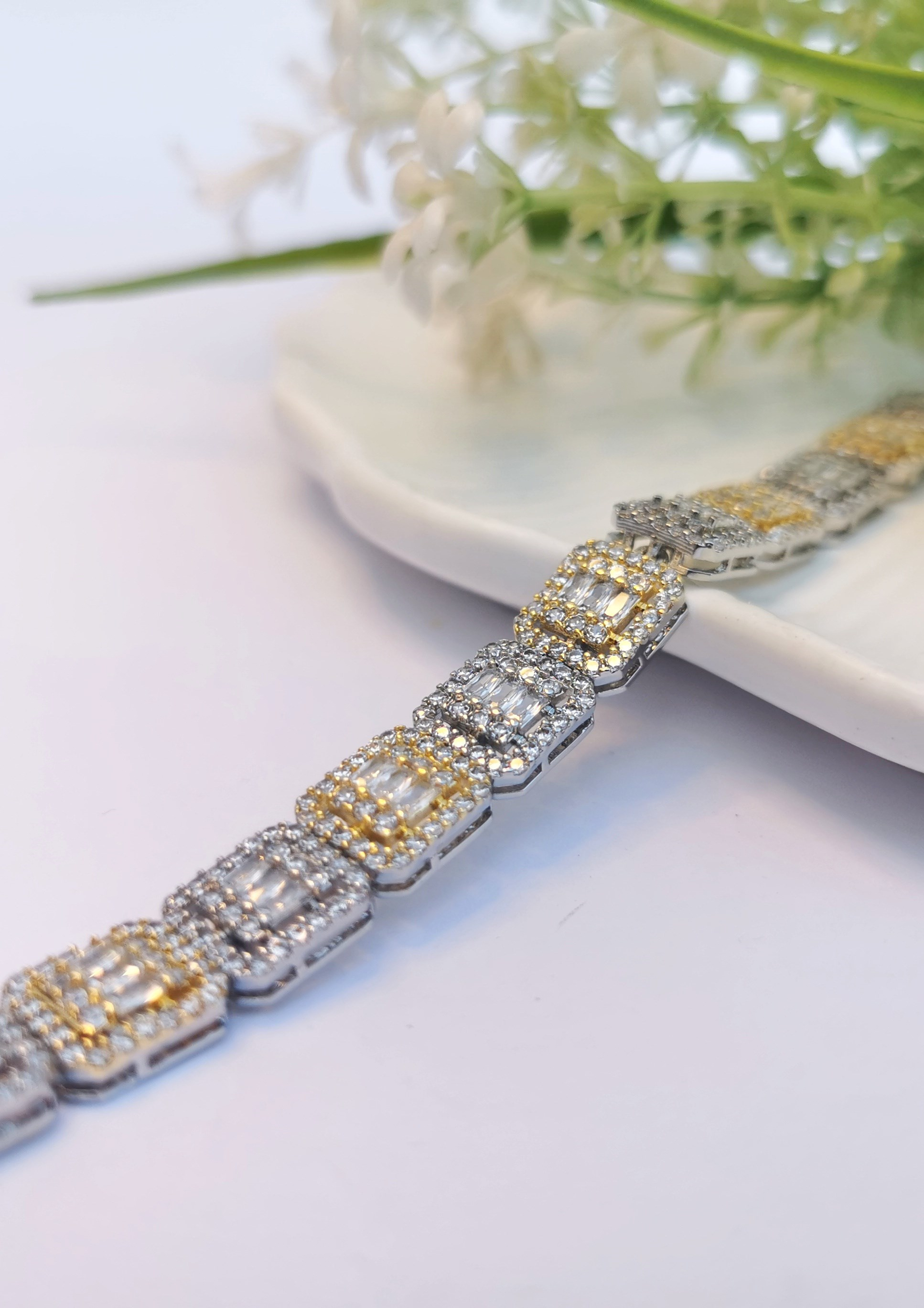 VIP Royal Baguette Gold & Silver Zirkon Çelik Bileklik