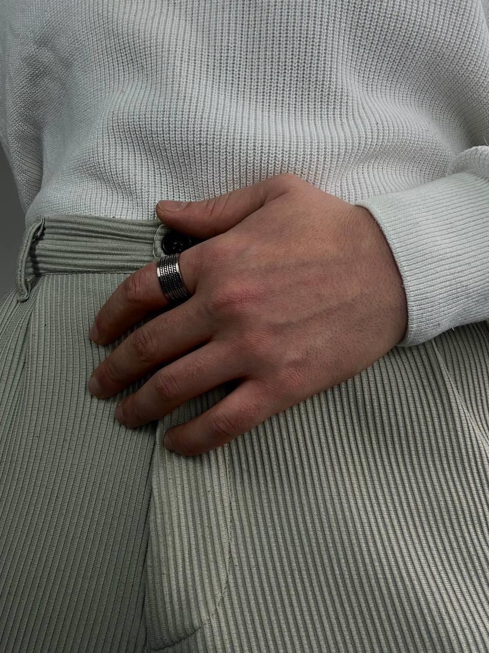 Bold Detail Ring