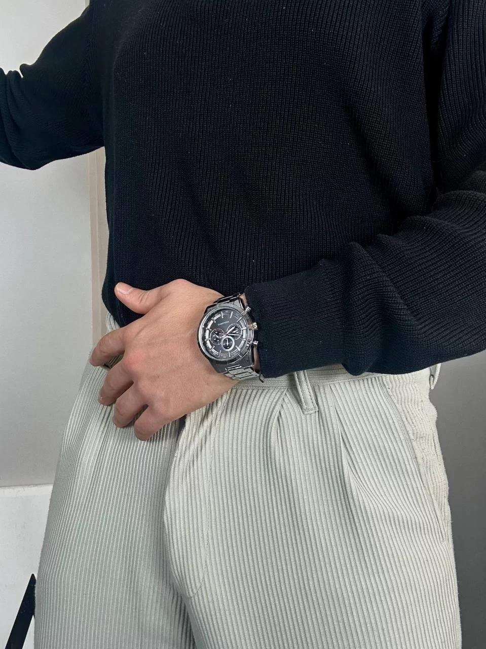 C.H Grey Round Screen Wintage Wristhwatch