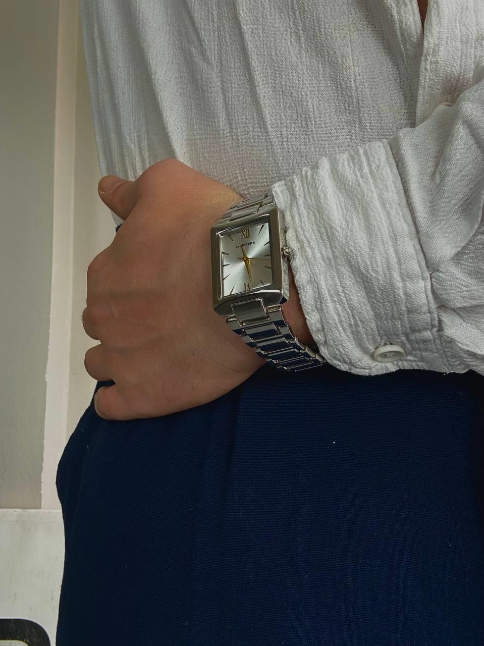 C.S White Screen Vintage Wristhwatch