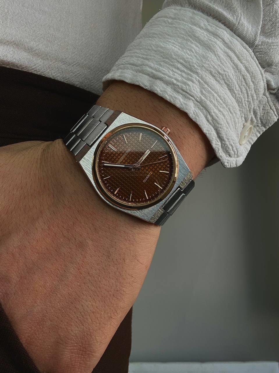 C.S Silver Cord Brown Screen Vintage Wristhwatch