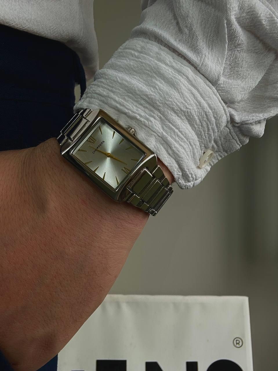 C.S White Screen Vintage Wristhwatch