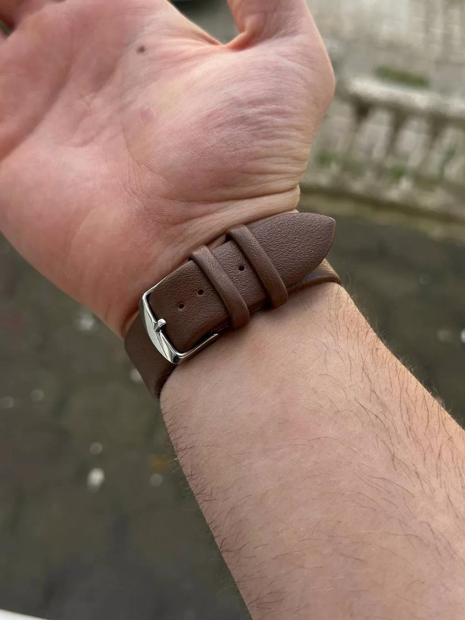 Denacci Light Brown Old Money Wristhwatch