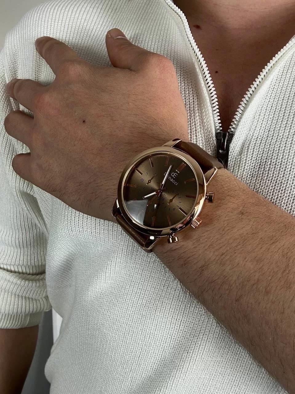 Denacci Light Brown Old Money Wristhwatch
