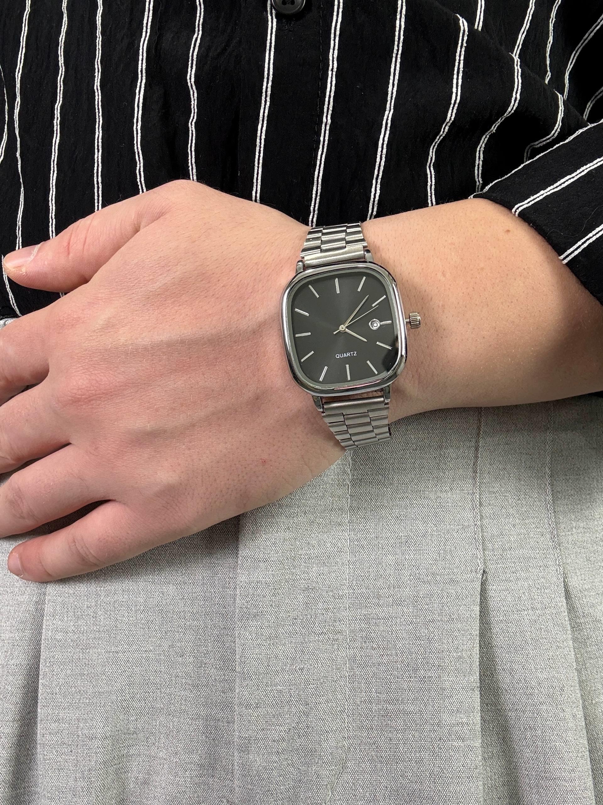 Elite Dark Vinatge Wristhwatch VV