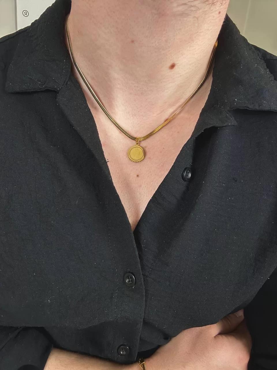 Gold Elizabeth Necklace