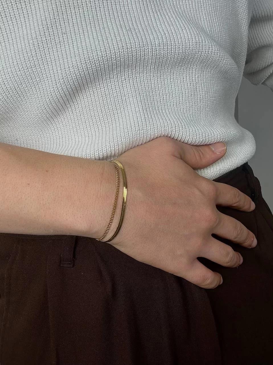 Gold Slim-Thick Bracelet