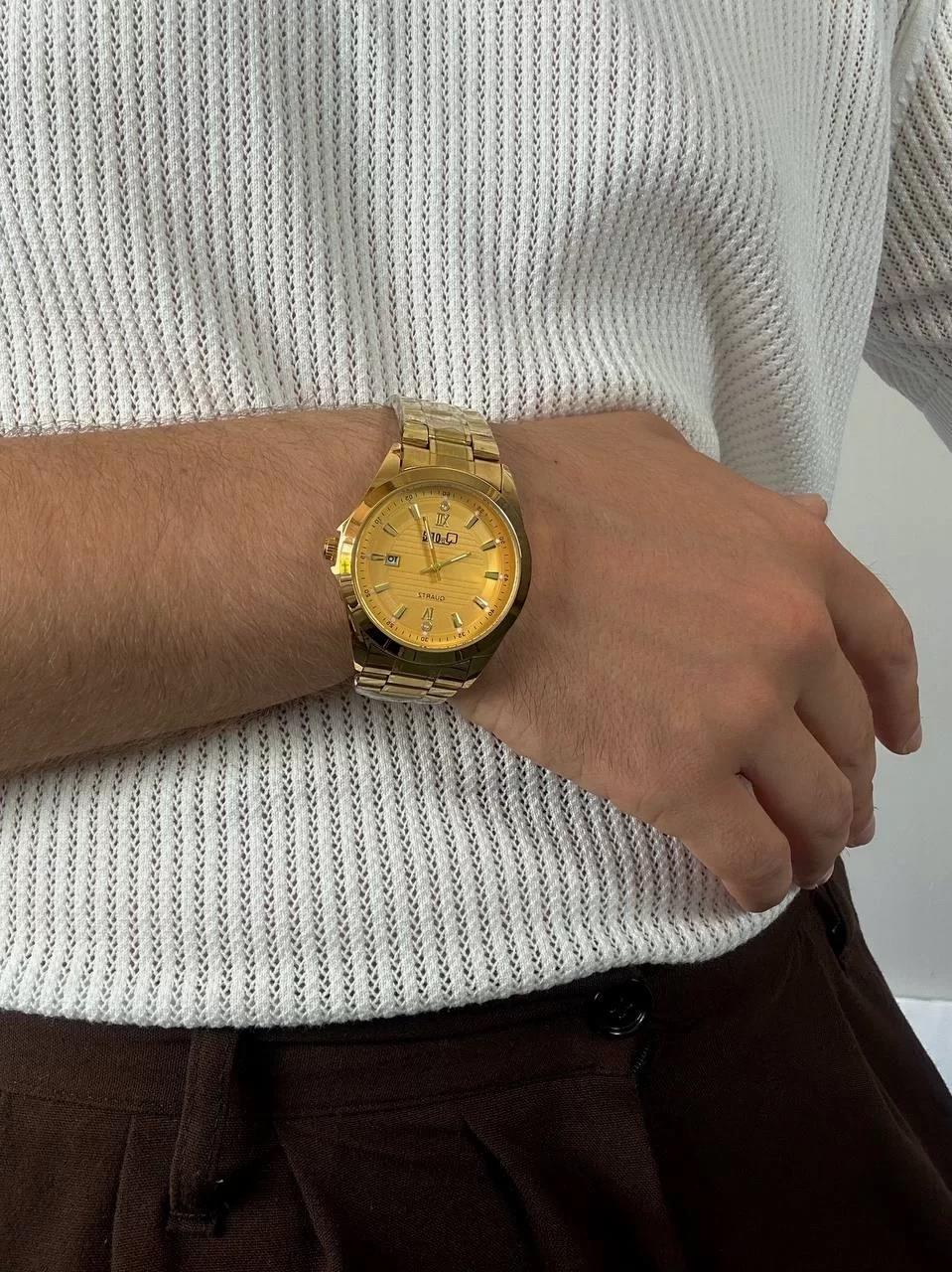 Q.P Gold Vintage Wristhwatch