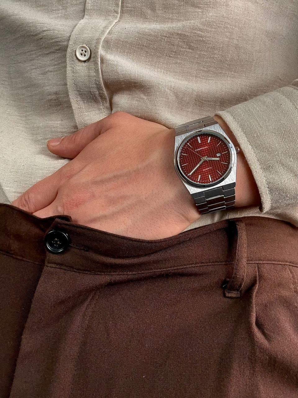 Red İnside Vintage Wristhwatch