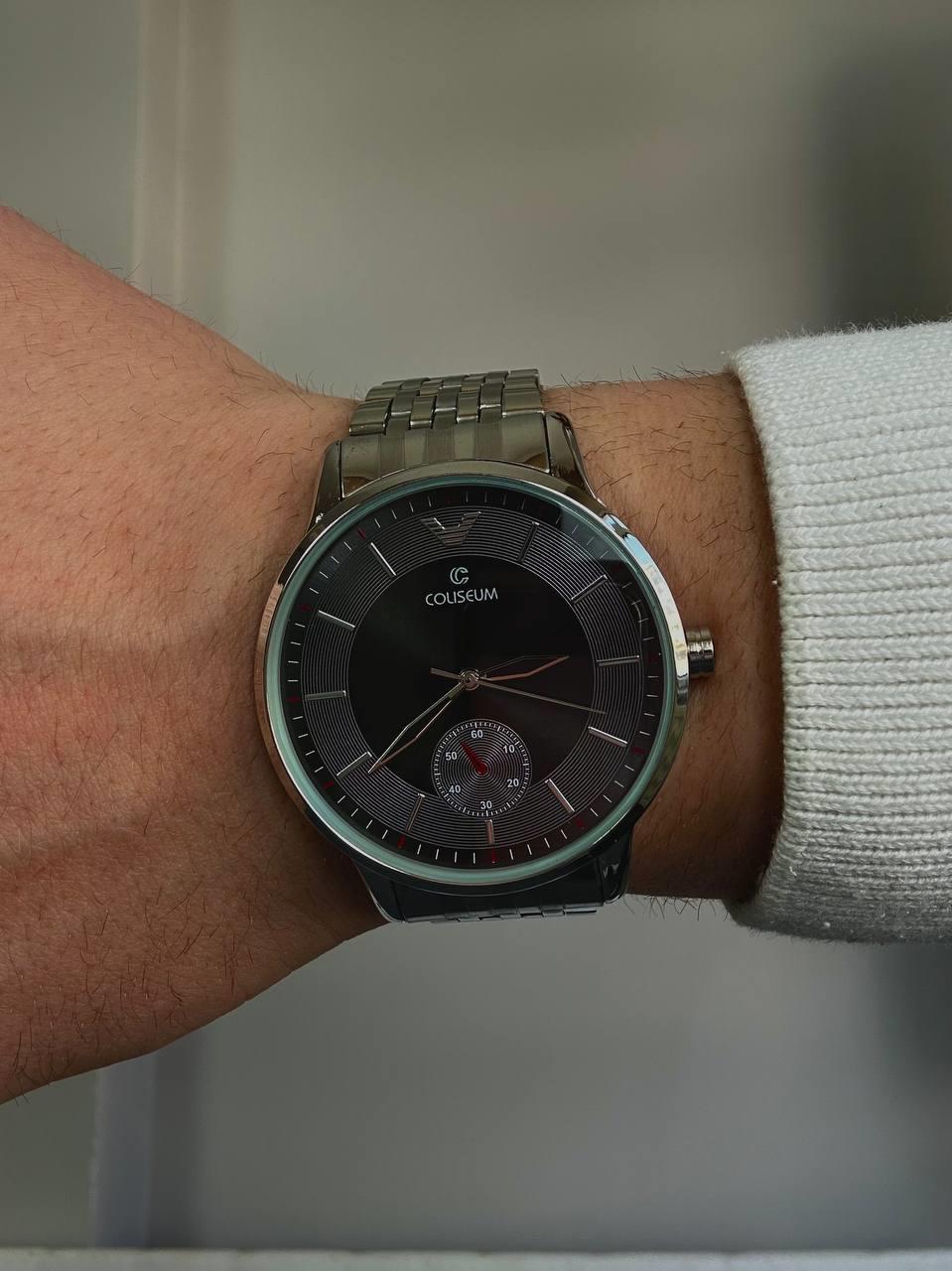 Silver Angle Grey Vintage Wristhwatch