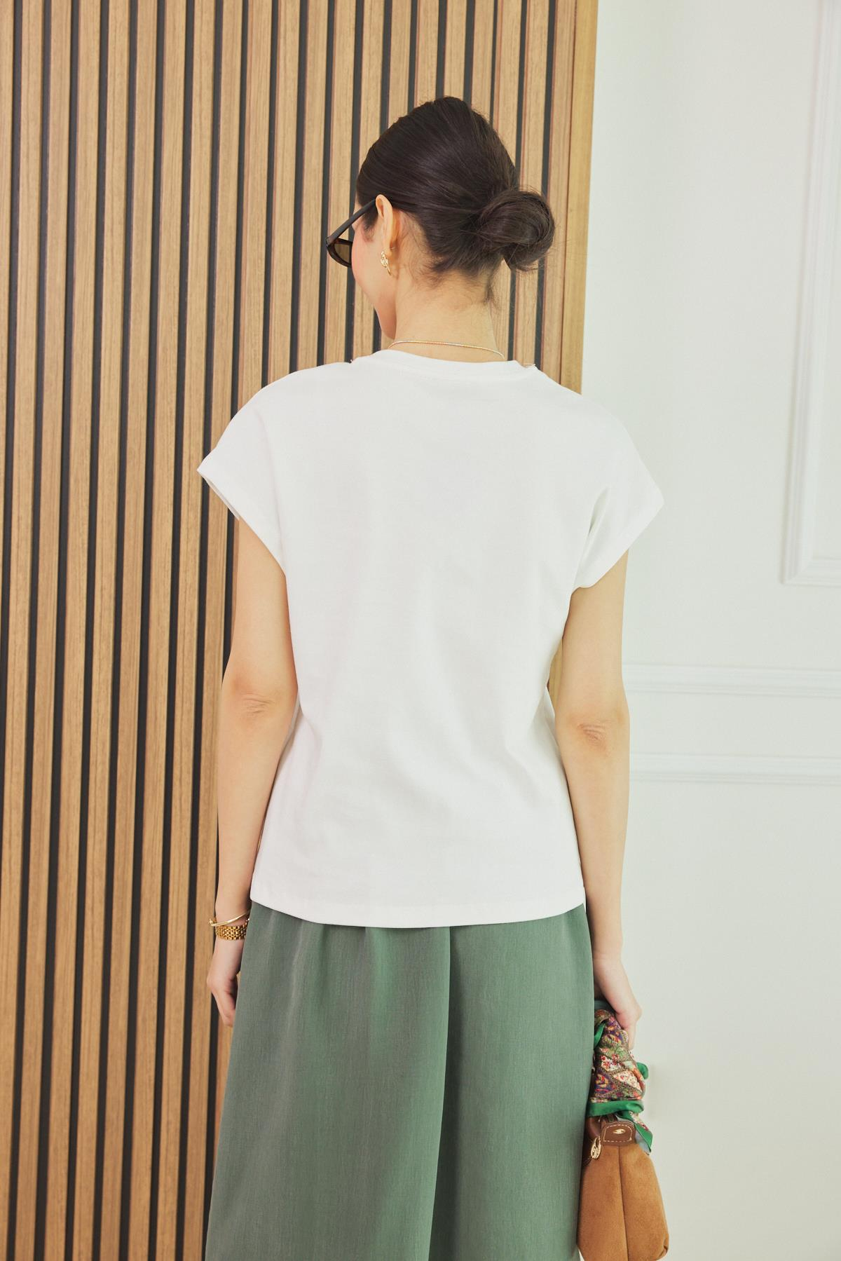Basic T-Shirt - BEYAZ