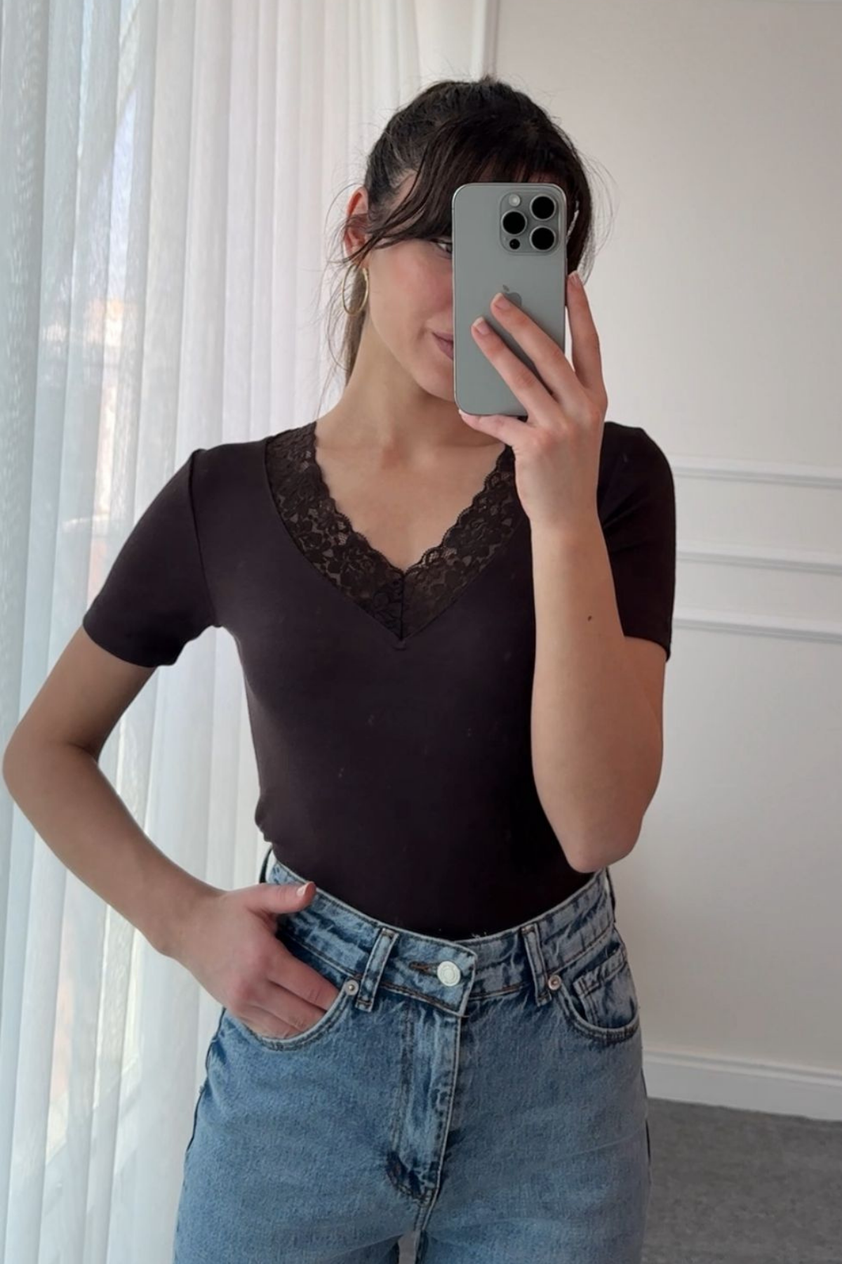 Dantel Detaylı T-shirt - KAHVERENGİ
